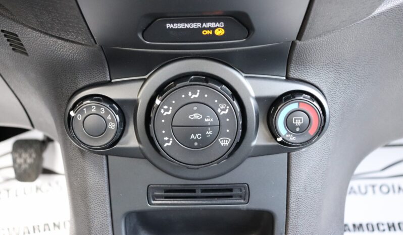 FORD FIESTA 1.25 BENZYNA. NISKI PRZEBIEG, GWARANCJA full