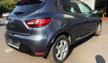 Auta miejskie RENAULT Clio  2018 Benzyna Manualna FWD (przód) Szary 5 5 Niemcy Metalik full