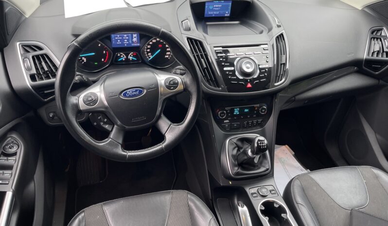 SUV FORD Kuga  2015 Diesel Manualna FWD (przód) Biały 5 5 Niemcy Metalik full