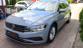 VOLKSWAGEN PASSAT 1.5 BENZYNA, SERWISOWANY, 1 WŁAŚCICIEL, KRAJOWY full