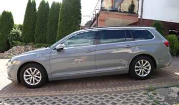 VOLKSWAGEN PASSAT 1.5 BENZYNA, SERWISOWANY, 1 WŁAŚCICIEL, KRAJOWY full