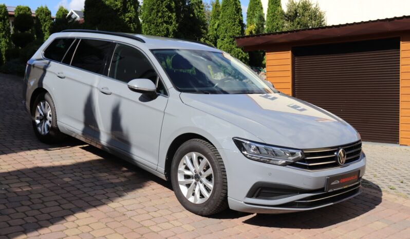 VOLKSWAGEN PASSAT 1.5 BENZYNA, SERWISOWANY, 1 WŁAŚCICIEL, KRAJOWY full