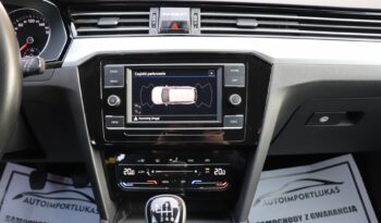 VOLKSWAGEN PASSAT 1.5 BENZYNA, SERWISOWANY, 1 WŁAŚCICIEL, KRAJOWY full