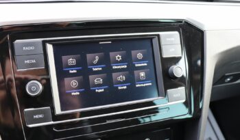 VOLKSWAGEN PASSAT 1.5 BENZYNA, SERWISOWANY, 1 WŁAŚCICIEL, KRAJOWY full