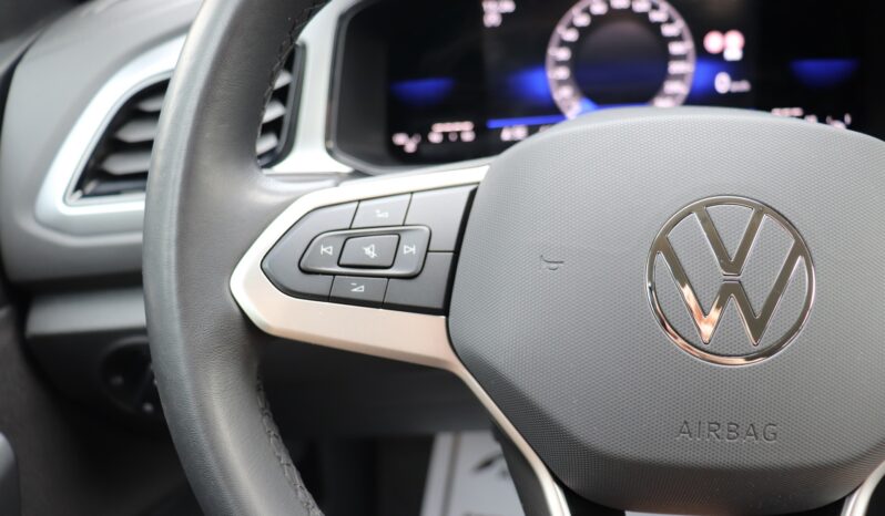 VOLKSWAGEN T-ROC 1.0 TSI, NISKI PRZEBIEG, SERWISOWANY full