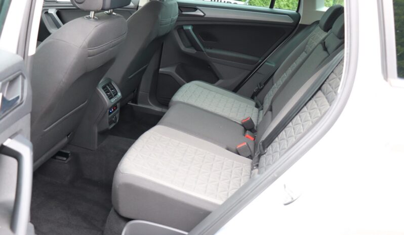 VOLKSWAGEN TIGUAN 2.0 TDI, 1 WŁAŚCICIEL, SERWISOWANY full