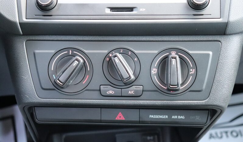 SEAT IBIZA 1.0 BENZYNA full