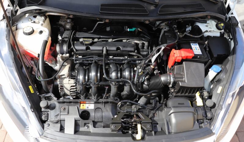 FORD FIESTA 1.25 2015 full