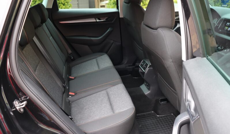 SKODA KAROQ 1.0 TSI,BOGATE WYPOSAŻENIE,1 WŁAŚCICIEL, F-VAT 23% full