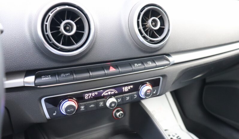 AUDI A3 2.0 TDI full