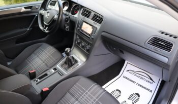 VOLKSWAGEN GOLF VII 2.0 TDI full