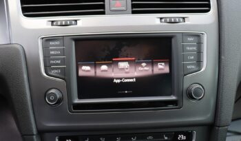VOLKSWAGEN GOLF VII 2.0 TDI full