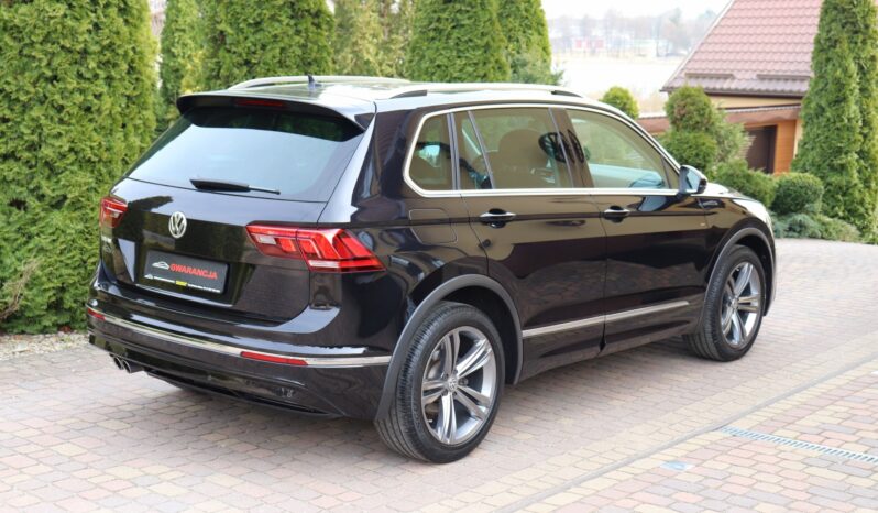 R-LINE,1 WŁAŚCICIEL,SERWISOWANy,F-VAT 23%,BOGATE WYPOSAŻENIE full