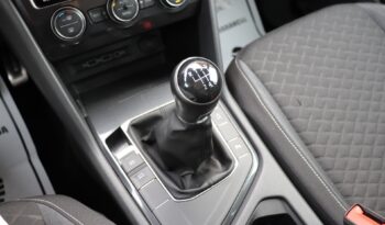 R-LINE,1 WŁAŚCICIEL,SERWISOWANy,F-VAT 23%,BOGATE WYPOSAŻENIE full