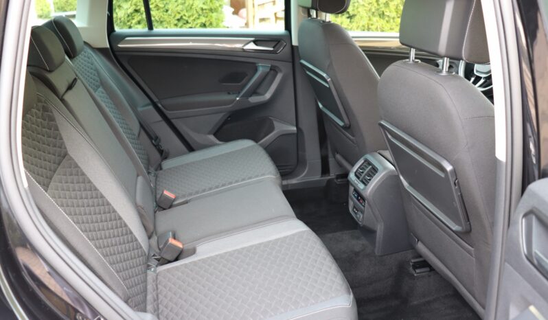 R-LINE,1 WŁAŚCICIEL,SERWISOWANy,F-VAT 23%,BOGATE WYPOSAŻENIE full