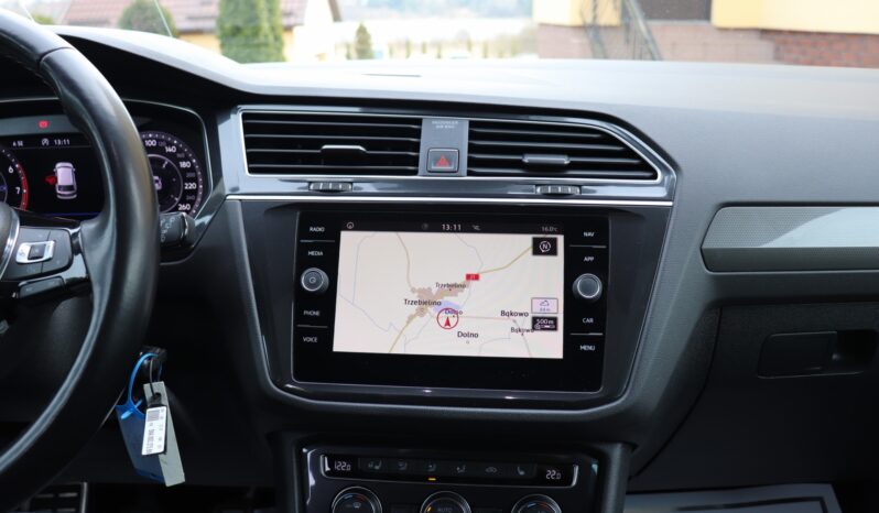 R-LINE,1 WŁAŚCICIEL,SERWISOWANy,F-VAT 23%,BOGATE WYPOSAŻENIE full