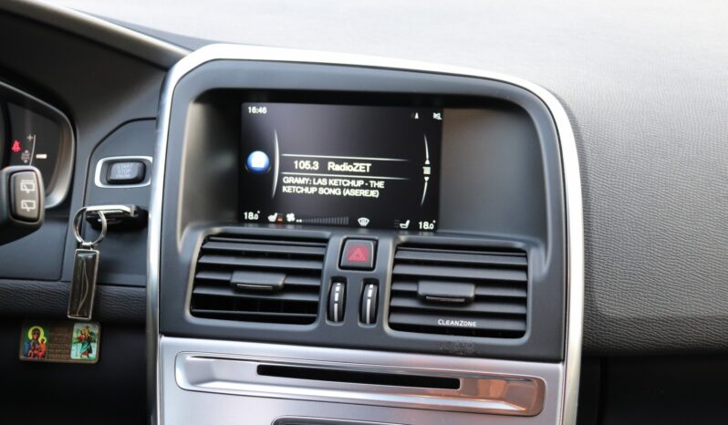 VOLVO XC60 2.0 D3 full