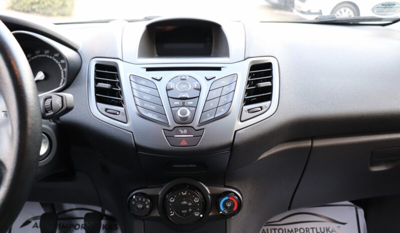 FORD FIESTA 1.25 BENZYNA,NISKI PRZEBIEG,GWARANCJA full