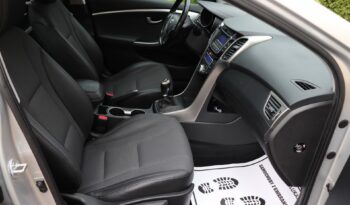 HYUNDAI I30 1.6 CRDI full