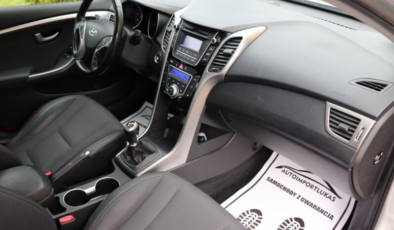 HYUNDAI I30 1.6 CRDI full