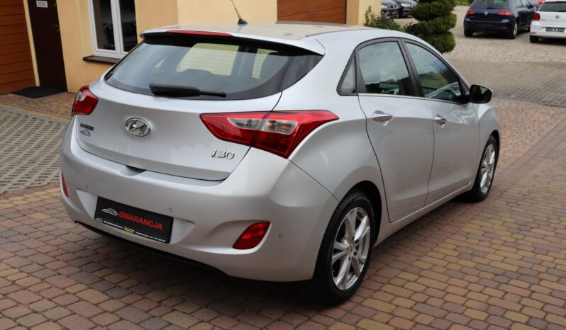 HYUNDAI I30 1.6 CRDI full