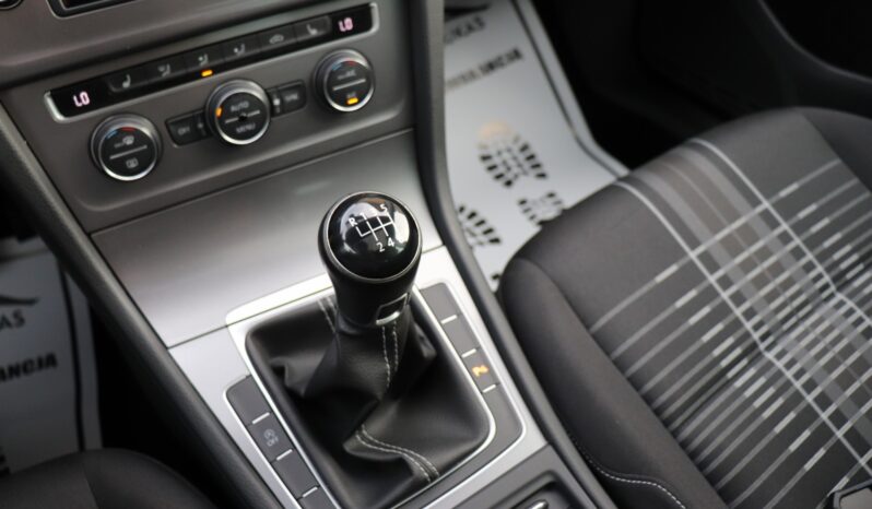 VW Golf 2,0 TDI BMT Lounge full