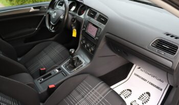 VW Golf 2,0 TDI BMT Lounge full