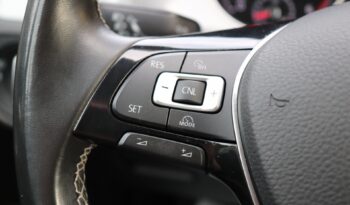 VW Golf 2,0 TDI BMT Lounge full