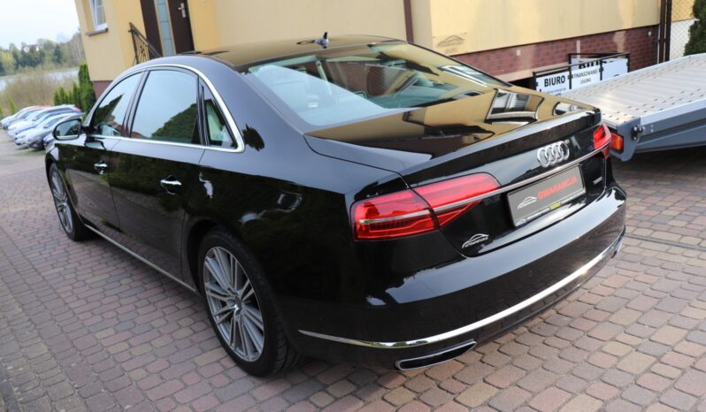 AUDI A8 3.0 V6 262KM full
