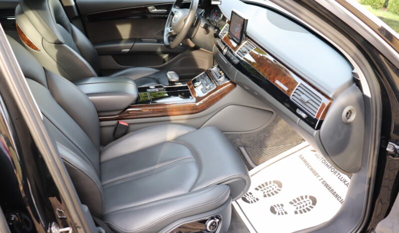 AUDI A8 3.0 V6 262KM full
