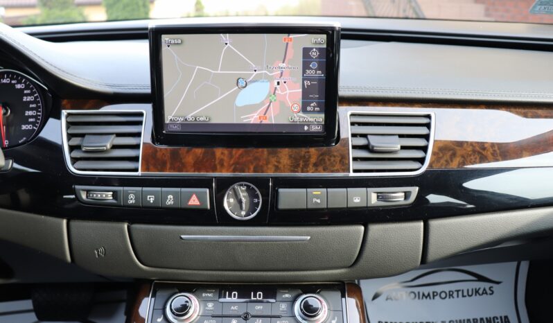 AUDI A8 3.0 V6 262KM full