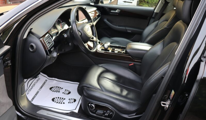 AUDI A8 3.0 V6 262KM full