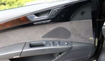 AUDI A8 3.0 V6 262KM full