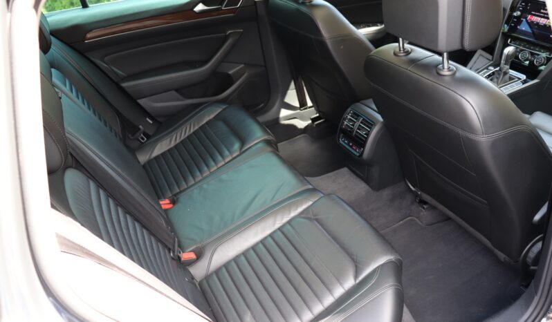 VOLKSWAGEN PASSAT 2.0 TDI, 4X4, SERWISOWANY, BOGATE WYPOSAŻENIE, AUTOMAT full