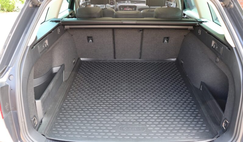 VOLKSWAGEN PASSAT 2.0 TDI, 4X4, SERWISOWANY, BOGATE WYPOSAŻENIE, AUTOMAT full