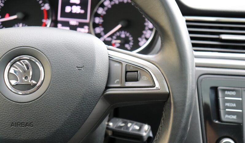 SKODA RAPID 1.2 TSI, BOGATE WYPOSAŻENIE full