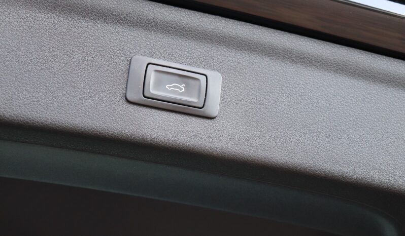 AUDI Q3 2.0 TDI, SERWISOWANY, NISKI PRZEBIEG full