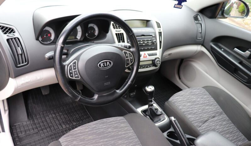 KIA CEED 1.6 CRDI full