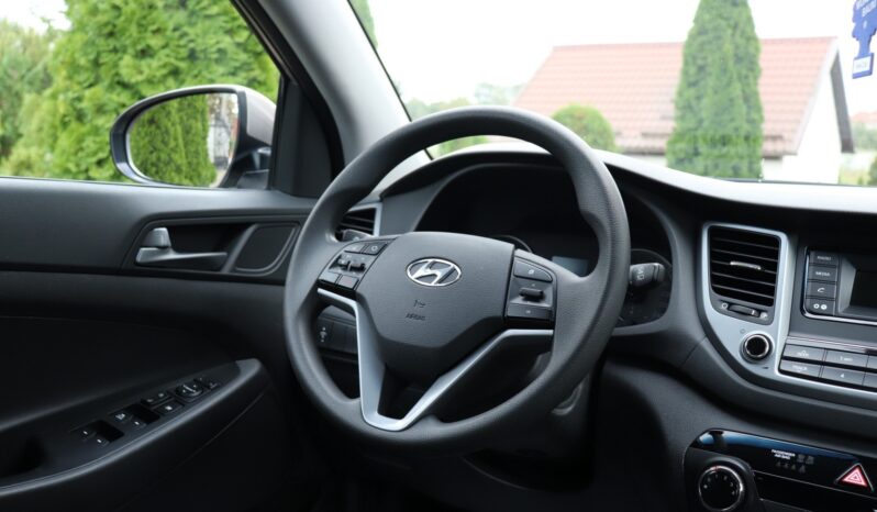 HYUNDAI TUCSON 1.7 CRDI, SERWISOWANY, NISKI PRZEBIEG full