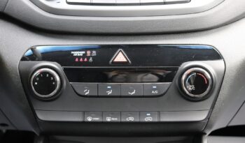 HYUNDAI TUCSON 1.7 CRDI, SERWISOWANY, NISKI PRZEBIEG full