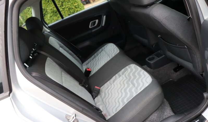 SKODA FABIA 1.4 BENZYNA full