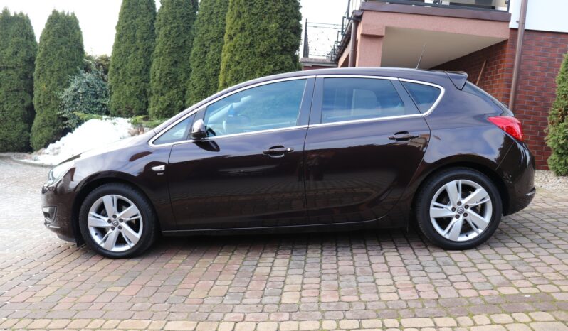 OPEL ASTRA 1.4 BENZYNA , NISKI PRZEBIEG, GWARANCJA full