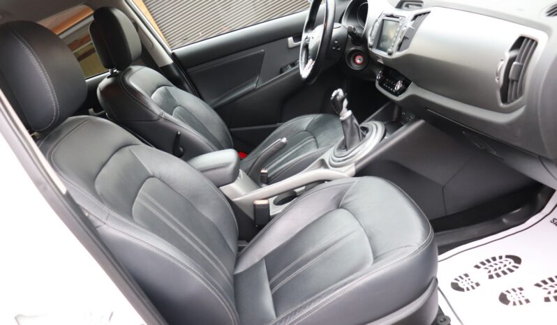 KIA SPORTAGE 1.7 CRDI, SERWISOWANY, BOGATE WYPOSAŻENIE, 1 WŁAŚCICIEL,GWARANCJA full