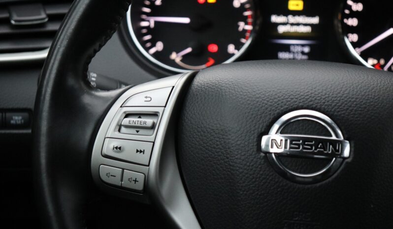 NISSAN QASHQAI 1.6 BENZYNA, NISKI PRZEBIEG, SERWISOWANY, GWARANCJA full