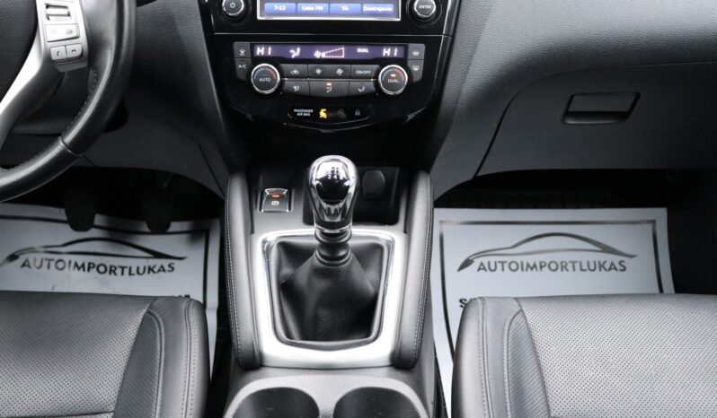 NISSAN QASHQAI 1.6 BENZYNA, NISKI PRZEBIEG, SERWISOWANY, GWARANCJA full