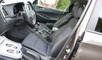 HYUNDAI TUCSON 1.6 GDI, 1 WŁAŚCICIEL, NISKI PRZEBIEG, SERWISOWANY full