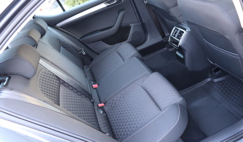 SKODA SUPERB 2.0 TDI, 1 WŁAŚCICIEL, SERWISOWANY, NISKI PRZEBIEG, GWARANCJA full