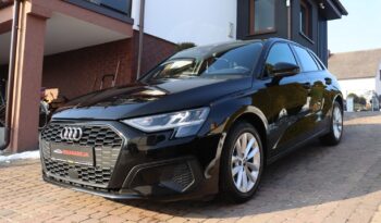 AUDI A3 35 TFSI MHEV S-TRONIC, 1 WŁAŚCICIEL, KRAJOWY, SERWISOWANY, NISKI PRZEBIEG, GWARANCJA, SAM PARKUJE full