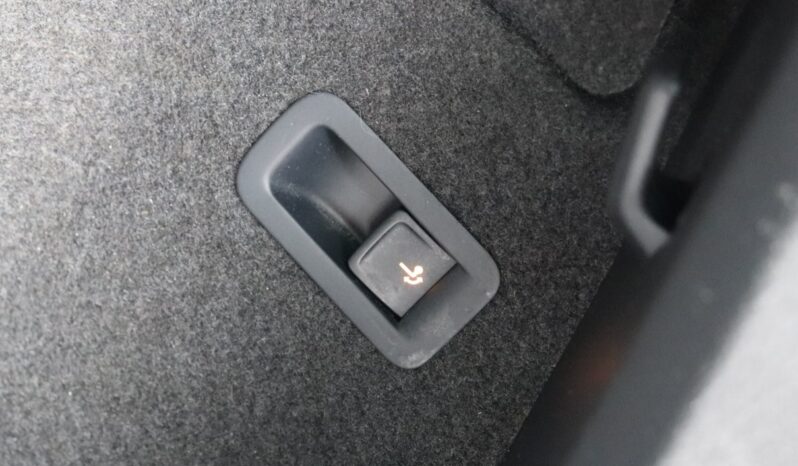SEAT ATECA 1.4 TSI, SERWISOWANY, GWARANCJA, KAMERY 360° full