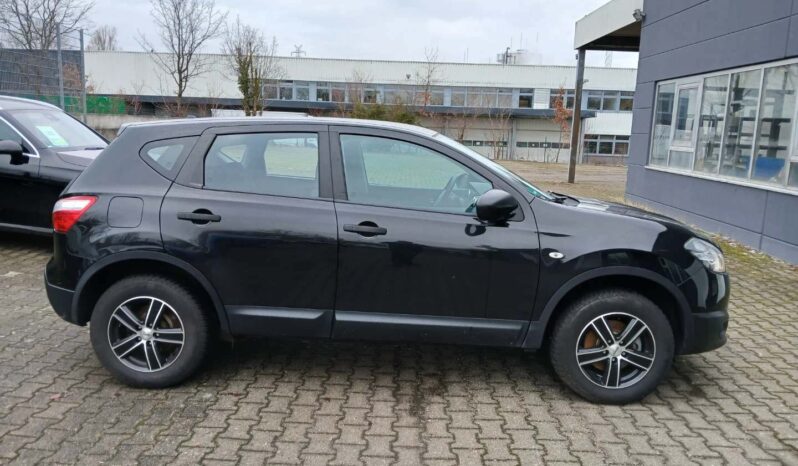 NISSAN QASHQAI NISKI PRZEBIEG full
